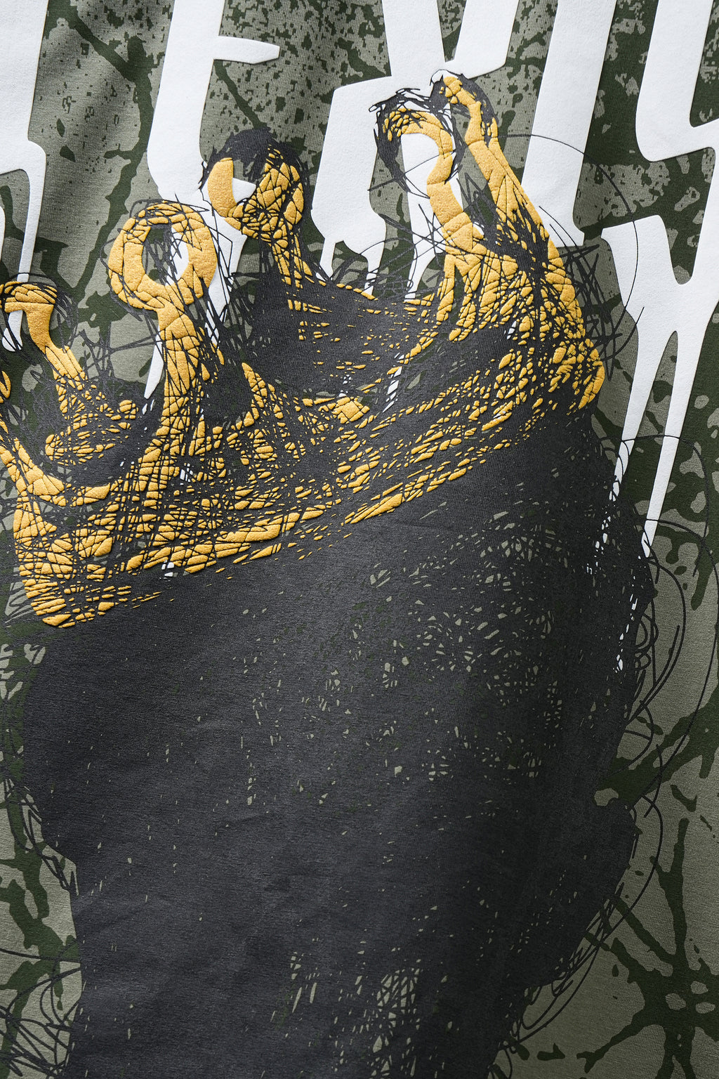 SCAR CROWNED T-SHIRT